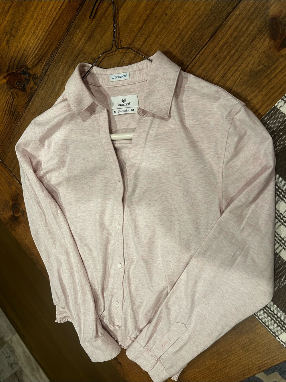 Buttercroft women’s Pale Heather pink pre-tucked icy cotton shirt